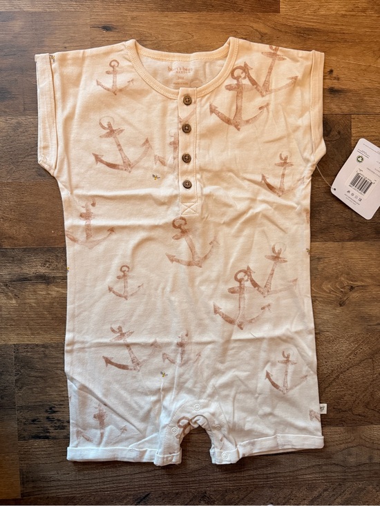 Burts Bees Baby Other - Neutral Cream Anchor-Print Short Sleeve One-Piece Bodysuit